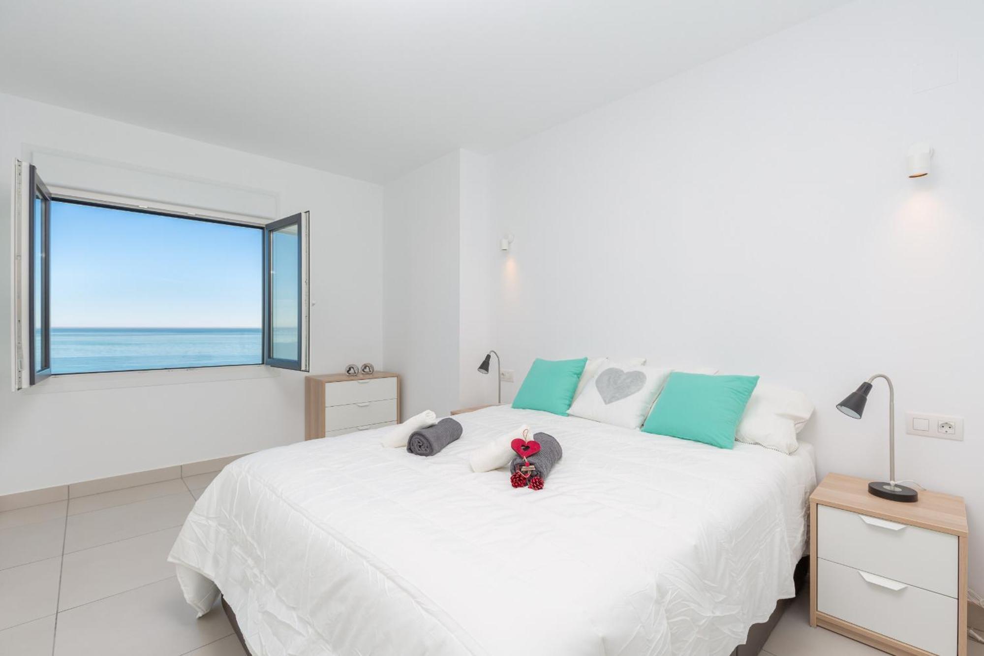 Fidalsa Paradise Sea Punta Prima 托雷维耶哈 外观 照片
