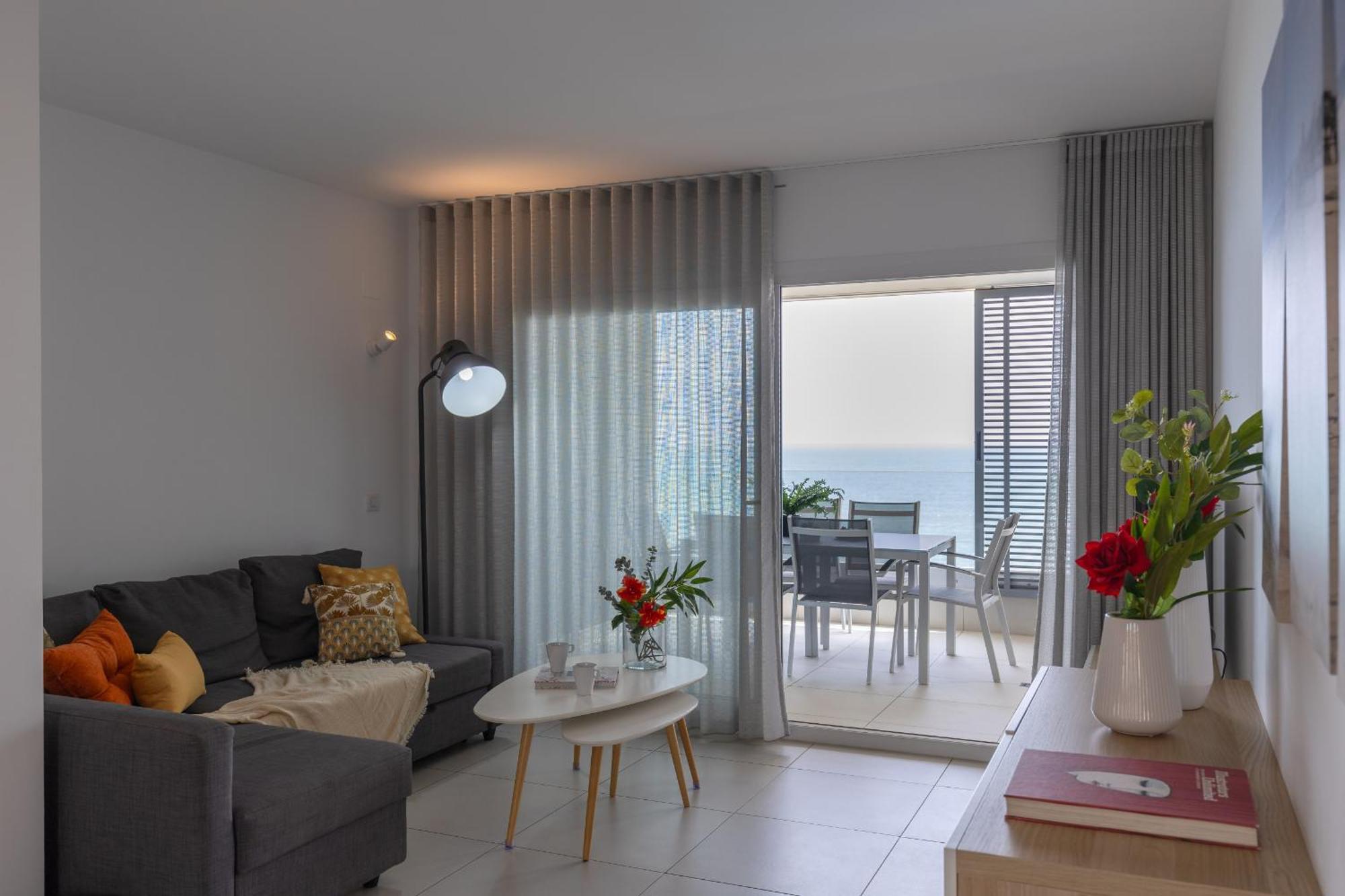 Fidalsa Paradise Sea Punta Prima 托雷维耶哈 外观 照片