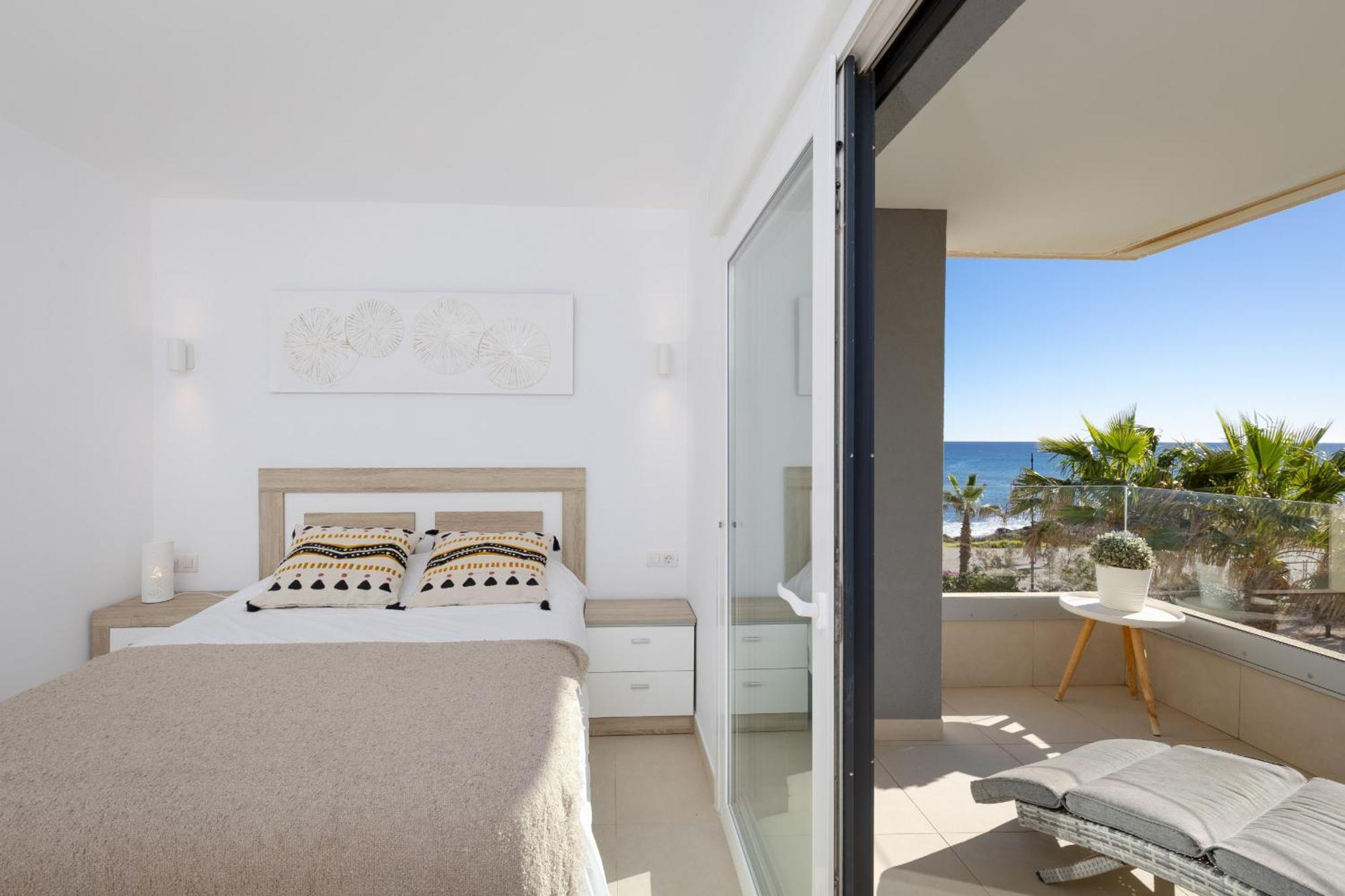 Fidalsa Paradise Sea Punta Prima 托雷维耶哈 外观 照片